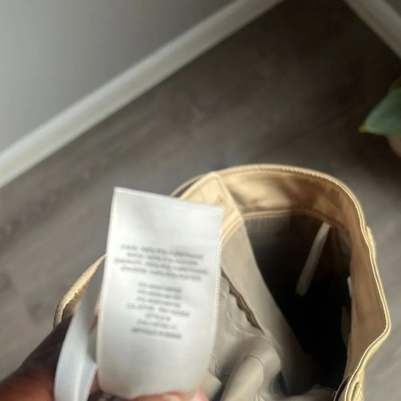 Aritzia Babaton Command Cropped Pant taupe beige - Picture 15 of 16